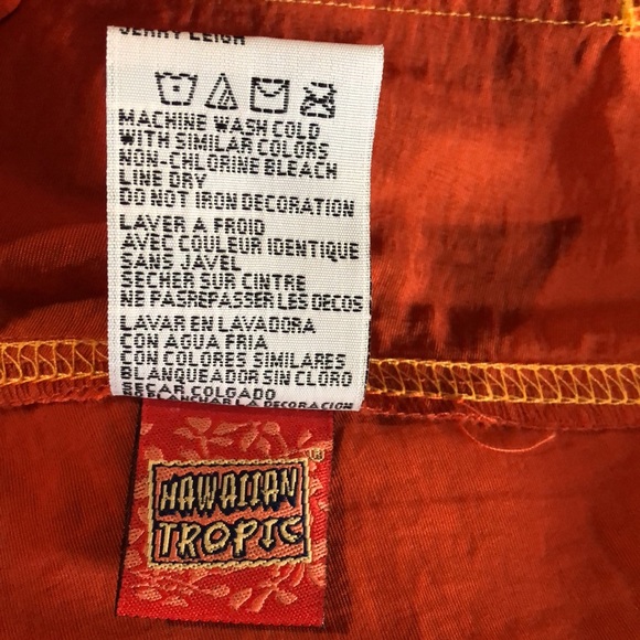 NWOT Hawaiian shorts - Picture 6 of 7